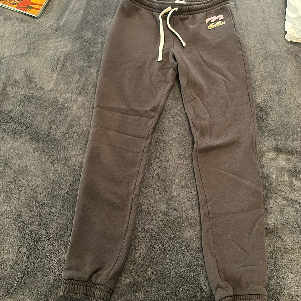 Dark gray billabong sweatpants